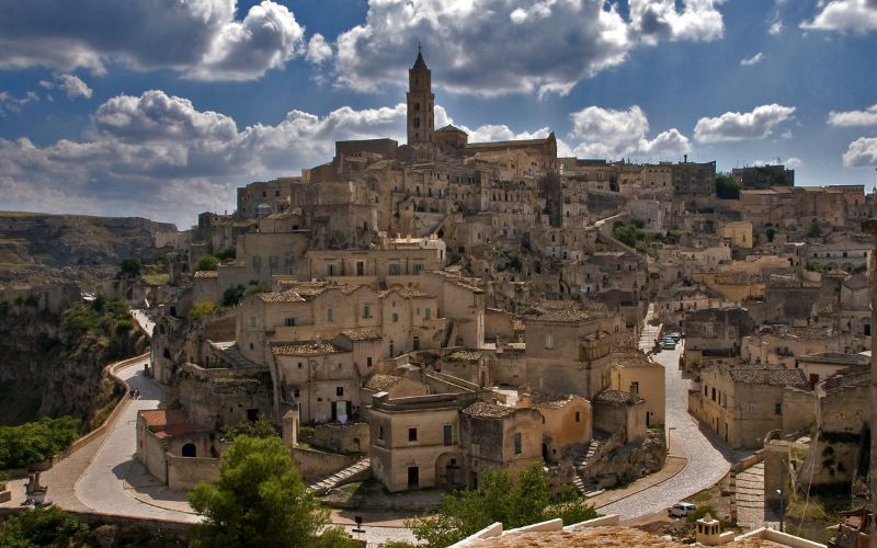 Matera - mistični grad uklesan u stijenama